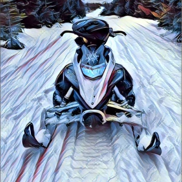 Profile Picture of Nick Eddison (@nick_eddison) on Poshmark