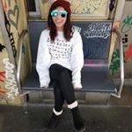 Profile Picture of Tara Laurente (@tarannosaur) on Instagram