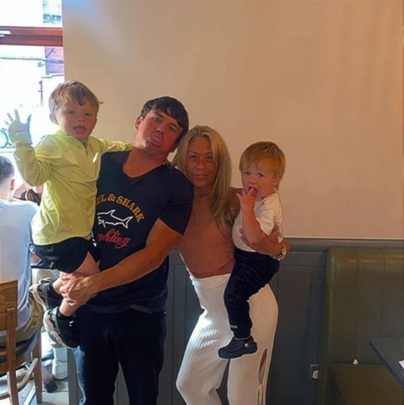 Profile Picture of Danielle Daykin (@danielle_daykin) on Poshmark