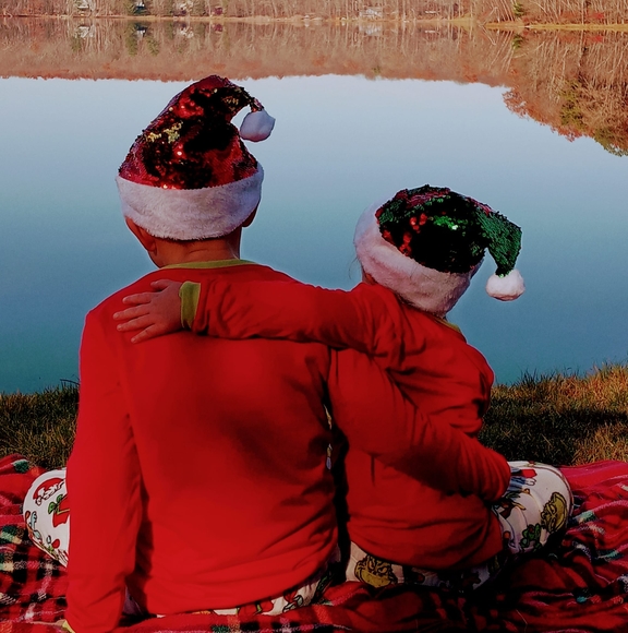 Profile Picture of Jeanna Olinger (@babypyper6816) on Poshmark