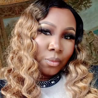 Profile Picture of Chicago | L.A ✈ (@xoniiika) on Instagram