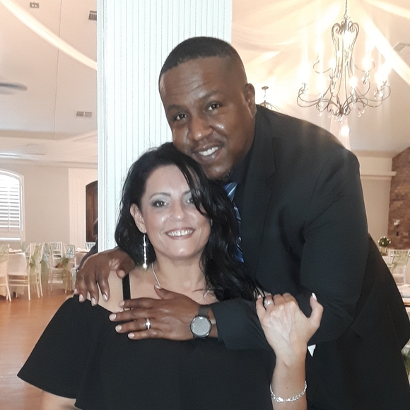 Profile Picture of Nikki Melli (@melli76nikki) on Poshmark