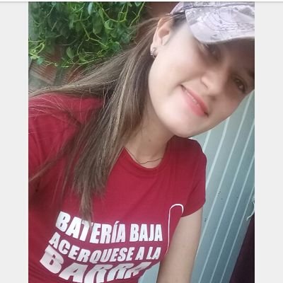 Profile Picture of Lina Diaz (@LinaDia56367954) on Twitter