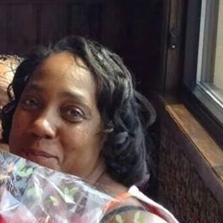 Profile Picture of Janette Hinton (@Janette-Hinton) on Facebook