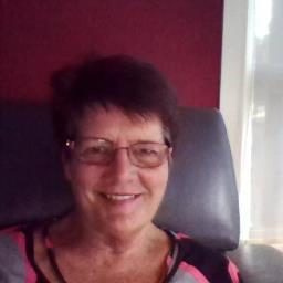 Profile Picture of Jacqueline Shepherd (@Grandmamaude1) on Twitter