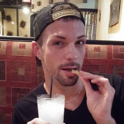 Profile Picture of ★Scott☆ (@scottmalaney) on Twitter