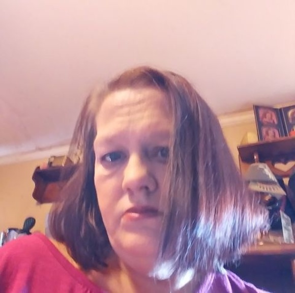 Profile Picture of Tammy Moses (@mustangtammy89) on Poshmark