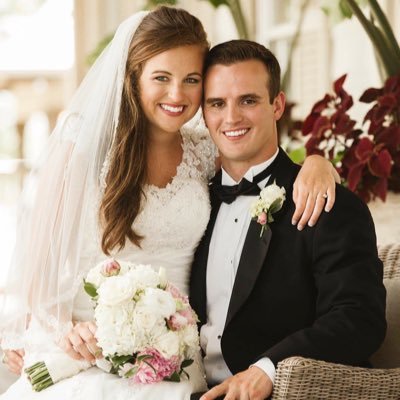 Profile Picture of Kirby Webb Hunt (@KickittotheKirb) on Twitter