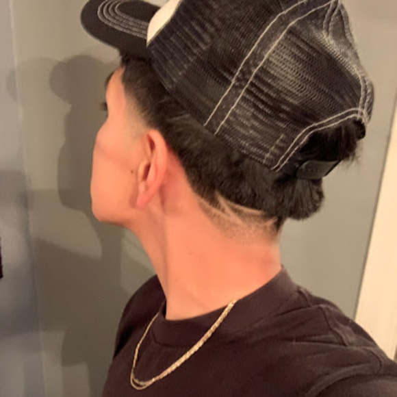 Profile Picture of Joel Esparza trujillo (@joele4633) on Poshmark