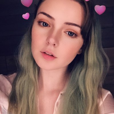 Profile Picture of Jennifer Warnock (@JennWarnock97) on Twitter