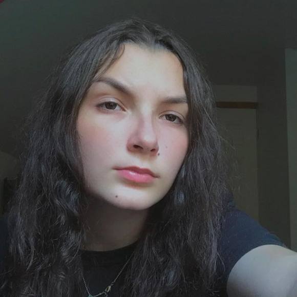 Profile Picture of Coco Roy (@cocoroy1) on Poshmark