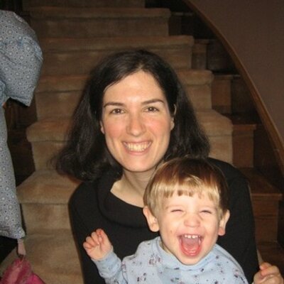 Profile Picture of Amy Greenberg (@Auntie_Amy) on Twitter