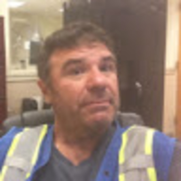 Profile Picture of Joel Garzon (@joel_garzon) on Poshmark