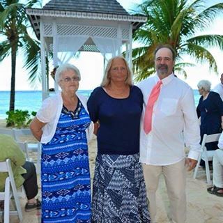 Profile Picture of Pat Laufer (@pat.laufer) on Facebook