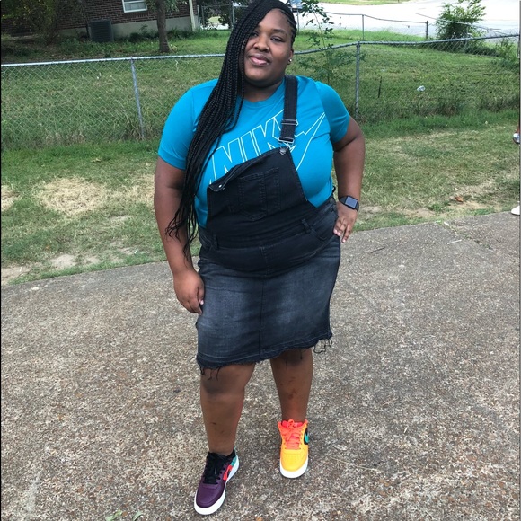 Profile Picture of Tylisha Ousley (@lisha2020) on Poshmark