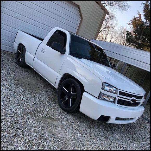 Luis Ibañez - Poshmark Profile Picture of Luis Ibañez (@ibanez609) on Poshmark