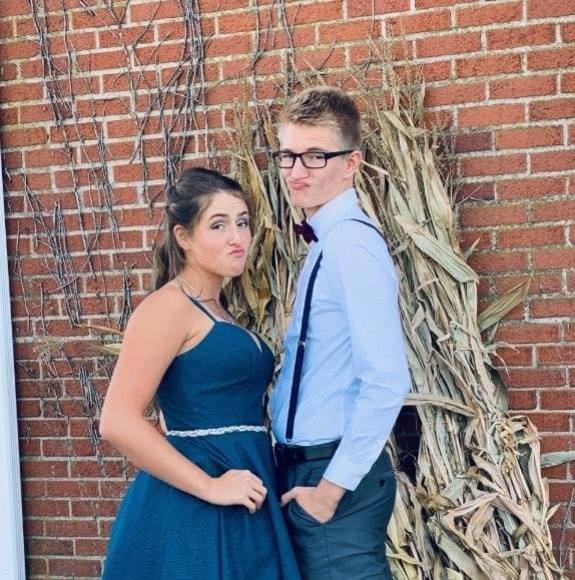 Nathan Carnes - Poshmark Profile Picture of Nathan Carnes (@ncarnes02) on Poshmark