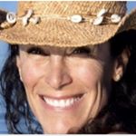 Profile Picture of Adriane Glazier Turow (@adrianeglazier) on Instagram