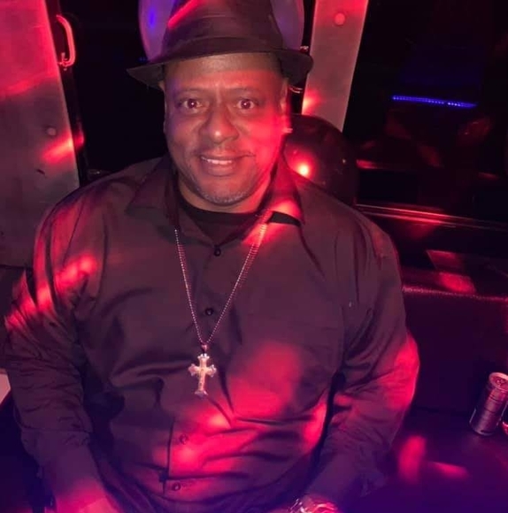 Profile Picture of Gregory Boyd (@gregoryboyd) on Poshmark