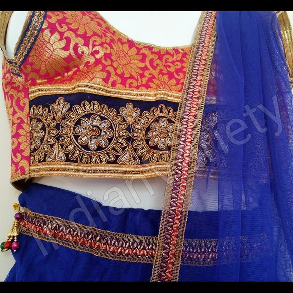 Profile Picture of Kanika Veloor (@myindianvariety) on Poshmark