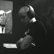 Profile Picture of Russell Campbell Music (@russellcampbellmusic) on Youtube