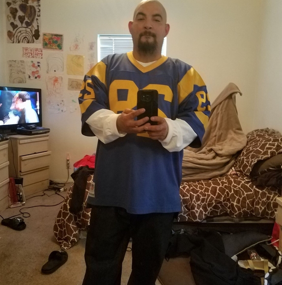 Profile Picture of David Loy (@dopestr1344) on Poshmark