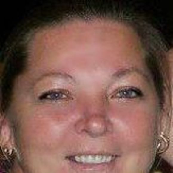 Profile Picture of Barbara Markulic (@barbaramarkulic) on Poshmark