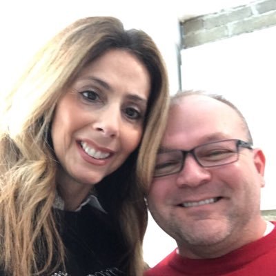Profile Picture of Elizabeth Seagrave (@lizseagrave7) on Twitter