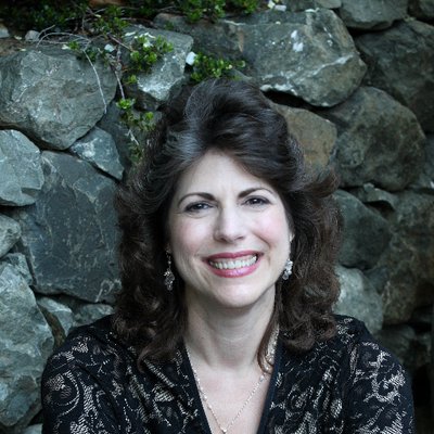 Profile Picture of Marilyn Berger Kanes (@MakeupDoc) on Twitter