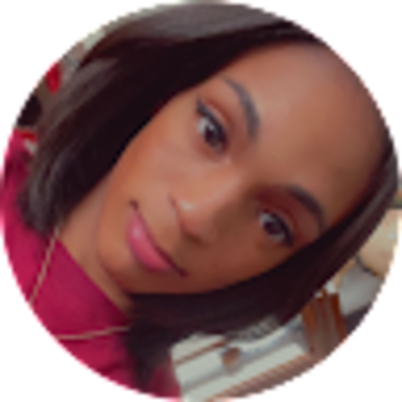Profile Picture of Brianne Patrick (@lunaryume) on Poshmark