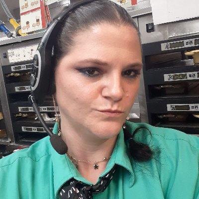 Profile Picture of cassandra mabe (@mabe_cassandra) on Twitter