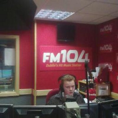 Profile Picture of Aaron D'Arcy (@AaronDarcyDJ) on Twitter