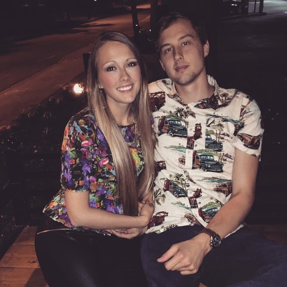 Profile Picture of Thomas Greer (@thomasgreer) on Poshmark