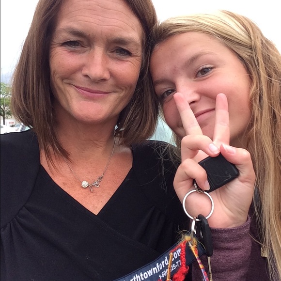 Profile Picture of Patty Jacobsen (@pljacobsen) on Poshmark