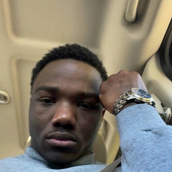 Profile Picture of Tyler Whiting (@tyler_whiting) on Poshmark