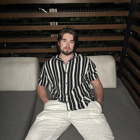 Profile Picture of Brent Hoeffner (@hoeffnerbrent23) on Poshmark