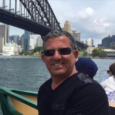Profile Picture of DanDeLaMontagne (@DanDeLamontagne) on Twitter