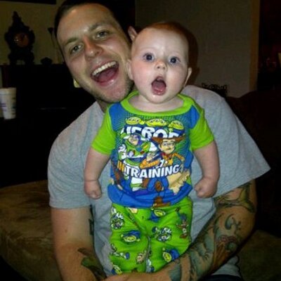 Profile Picture of Eric Bowling (@ebizzle350z) on Twitter