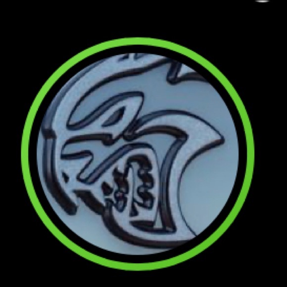 Profile Picture of James Harvey (@jay5660990) on Poshmark