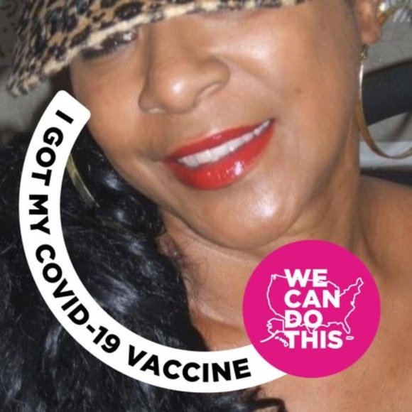 Profile Picture of Felecia Alexander (@feleciaalexa916) on Poshmark