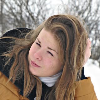 Profile Picture of raina edwards (@raina.edwards) on Instagram