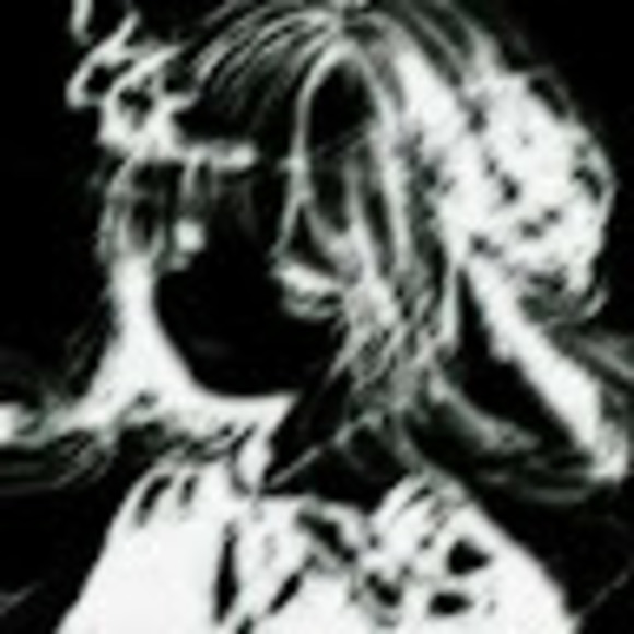 Profile Picture of Mokotq Mokotq (@mokotqo) on Poshmark