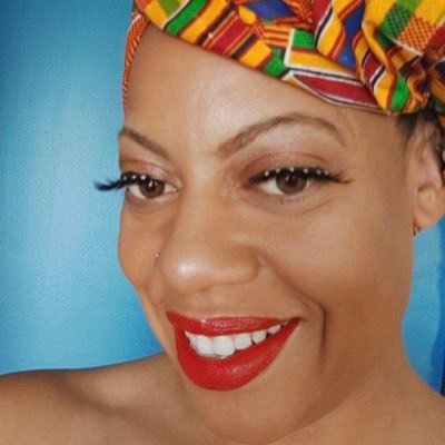 Profile Picture of Deidre Thomas (@deidrebefly) on Twitter