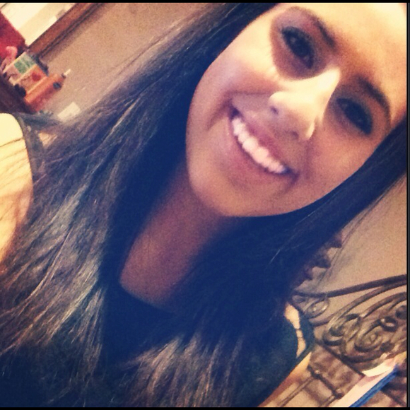 Profile Picture of Hana Ramadan (@hanaramadan) on Poshmark