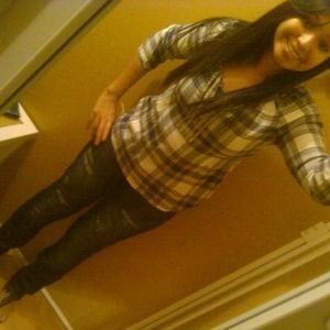 Profile Picture of Casandra Beltran (@cutie_196) on Myspace