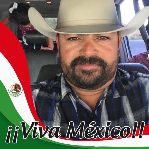 Profile Picture of Hugo Haro (@hugoeharov) on Poshmark