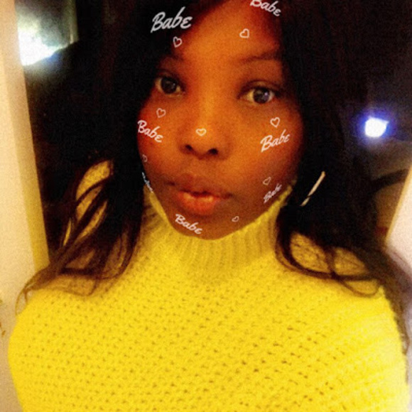 Profile Picture of Abuk Duang (@abukduang) on Poshmark