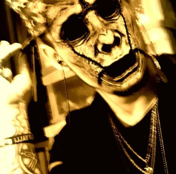 Profile Picture of Jody Summers (@gspacejam69) on Poshmark