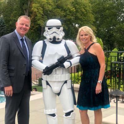 Profile Picture of Danielle Frye (@dfieldsfrye) on Twitter