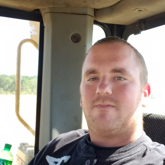 Profile Picture of David Wideman (@davidwideman) on Poshmark
